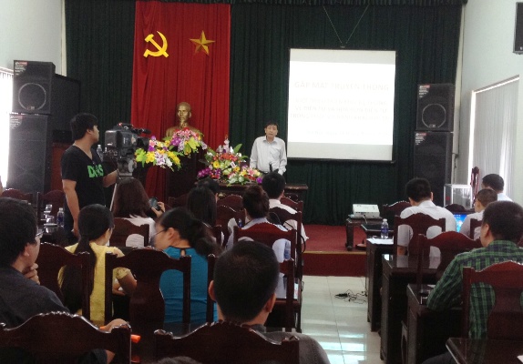 Hệ thống vé tàu điện tử chính thức hoạt động từ ngày 1 9